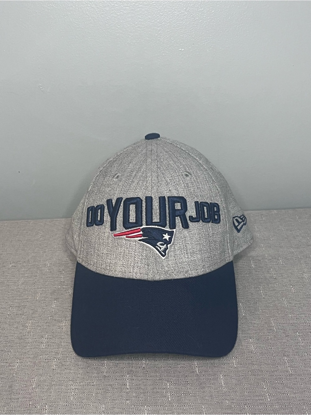 New Era Gray & Navy New England Patriots 39THIRTY Fitted Cap